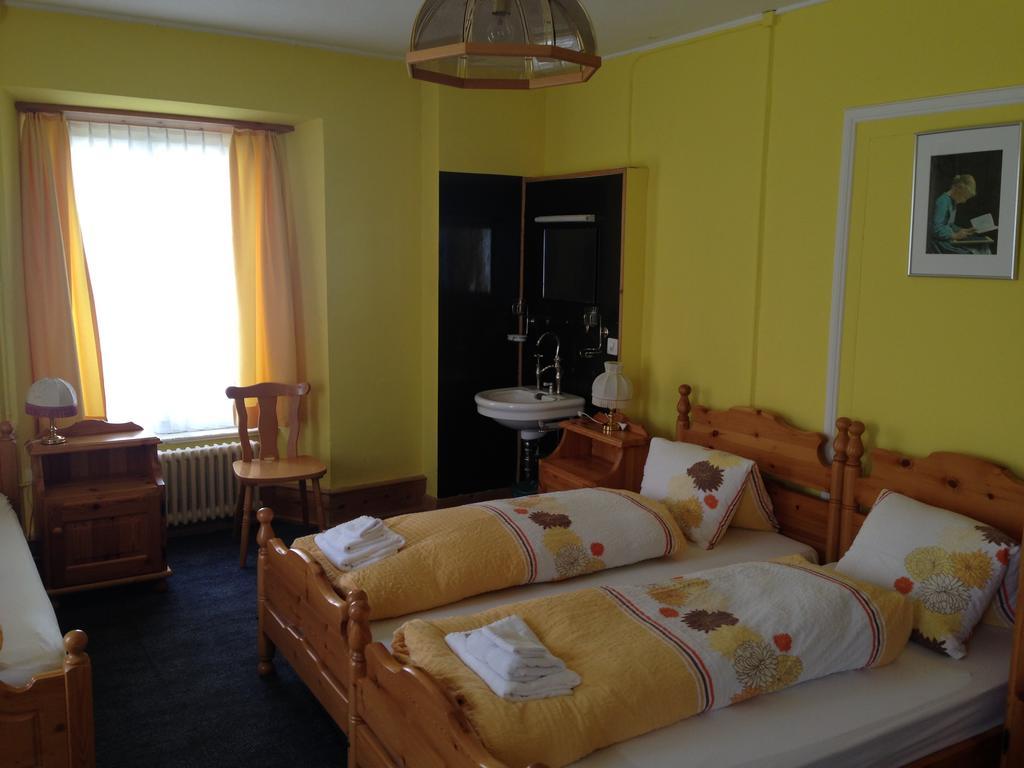 Quellenhof 2*